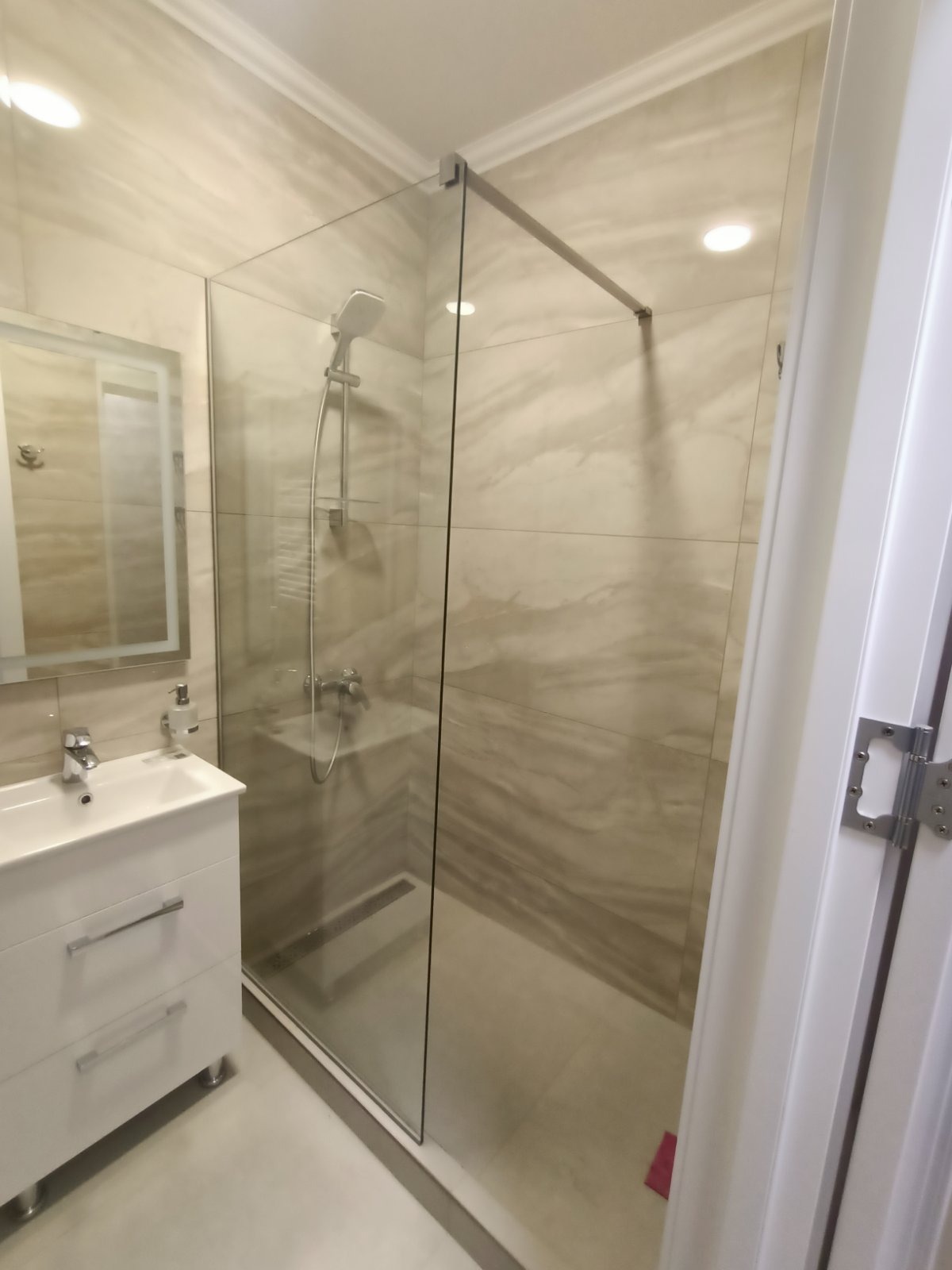 Cabină duș sticlă